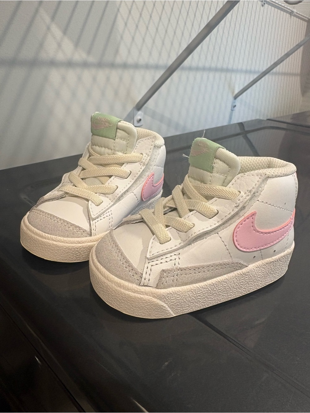 Nike 4c Toddler Kids' Pink Swoosh High-Top Sneakers